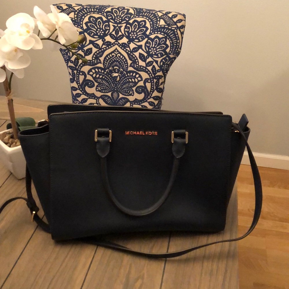 Michael Kors Selma bag
